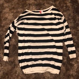 Back and White Striped H&M sweater (NWOT)